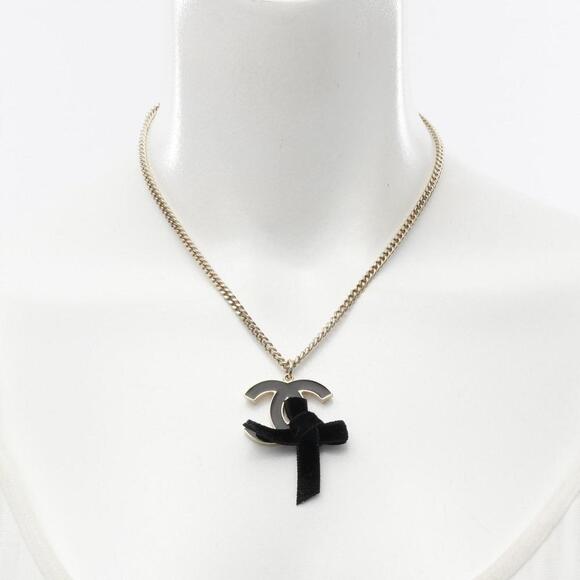 CHANEL Gold Logo Necklace - Picture 7 of 7